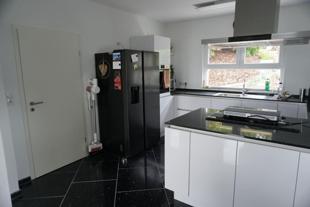 Ferienhaus Mit Schoener Aussicht Weitersburg Экстерьер фото